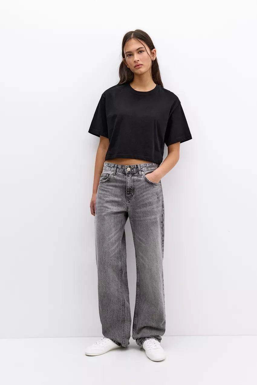 LT1K Crop Loose Pure Black Essential T-Shirt - lessthan1thousand