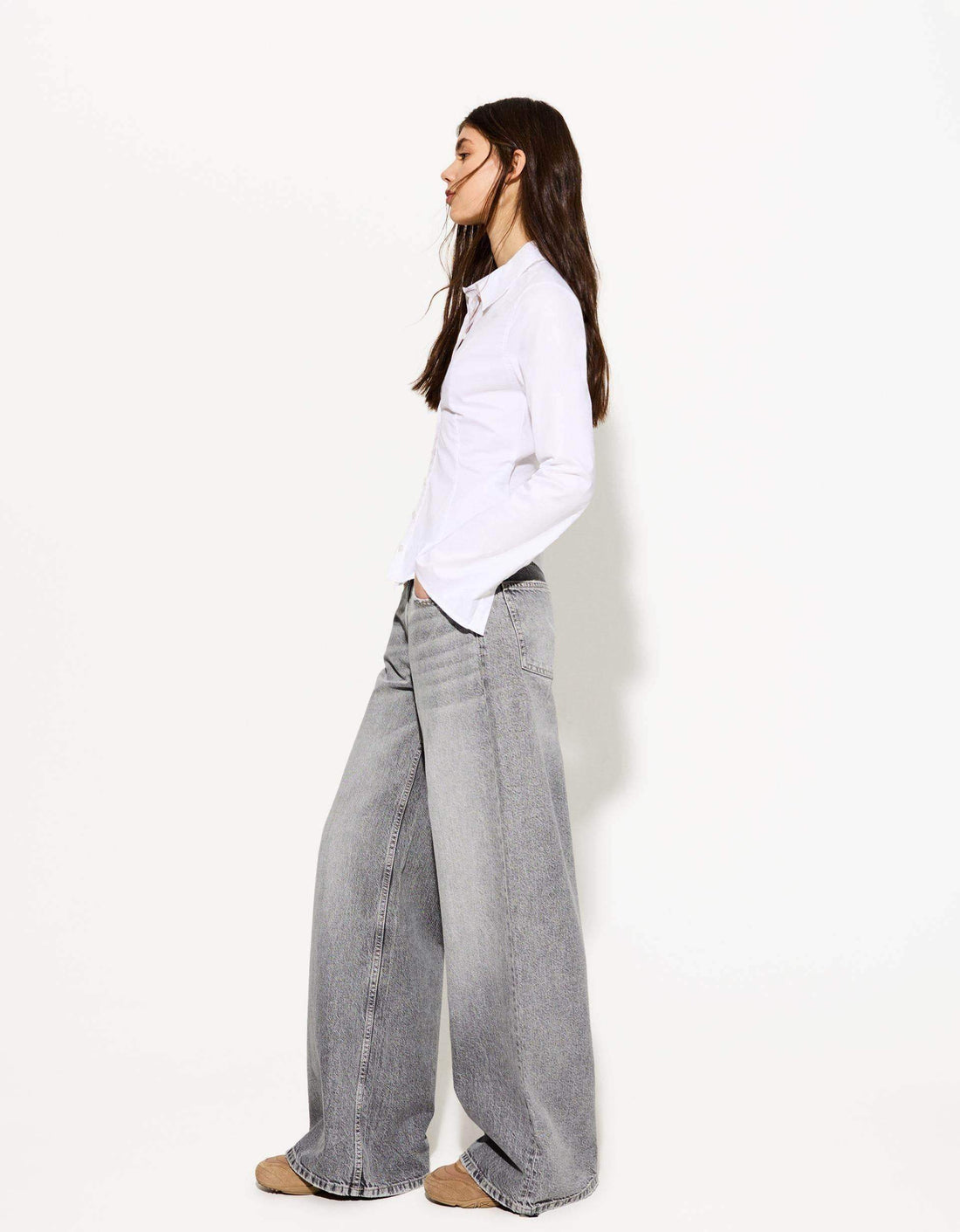 Zara Light Grey Wide-Leg Jeans. (Minor Fault) - lessthan1thousand