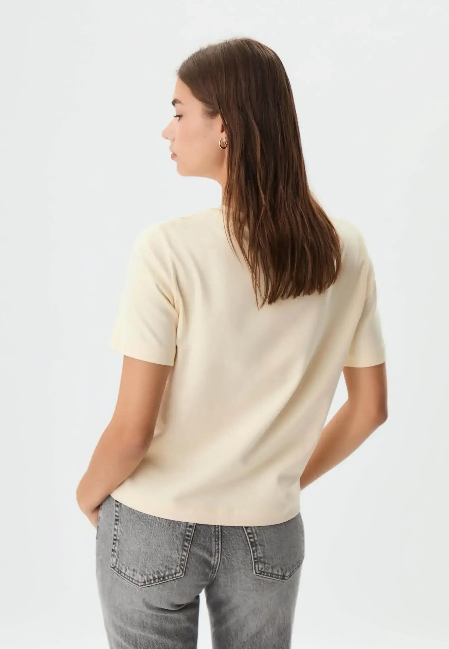 LT1K Regular Sand Essential T-Shirt. - lessthan1thousand