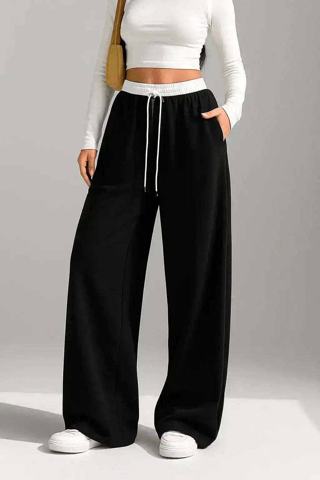 Black Contrast waist Wide-Leg Trouser. - lessthan1thousand