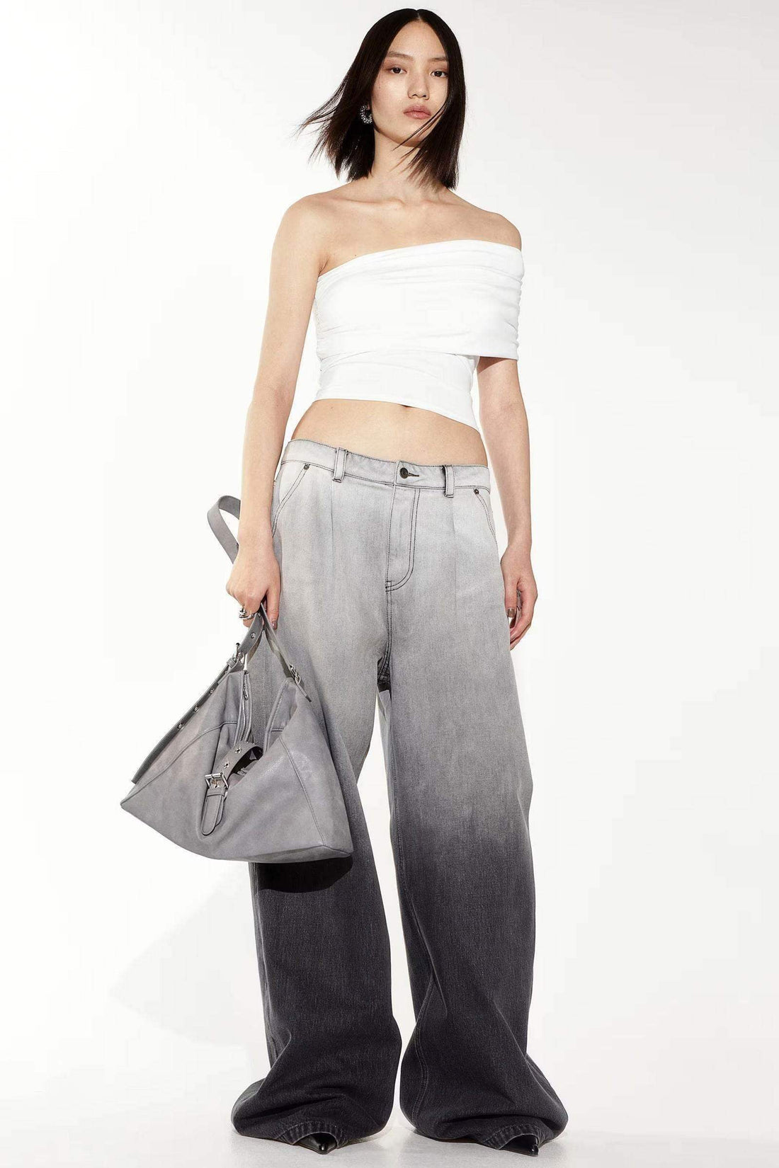 LT1K Black Two-Tone Wide-Leg Jeans. (Minor Fault) - lessthan1thousand