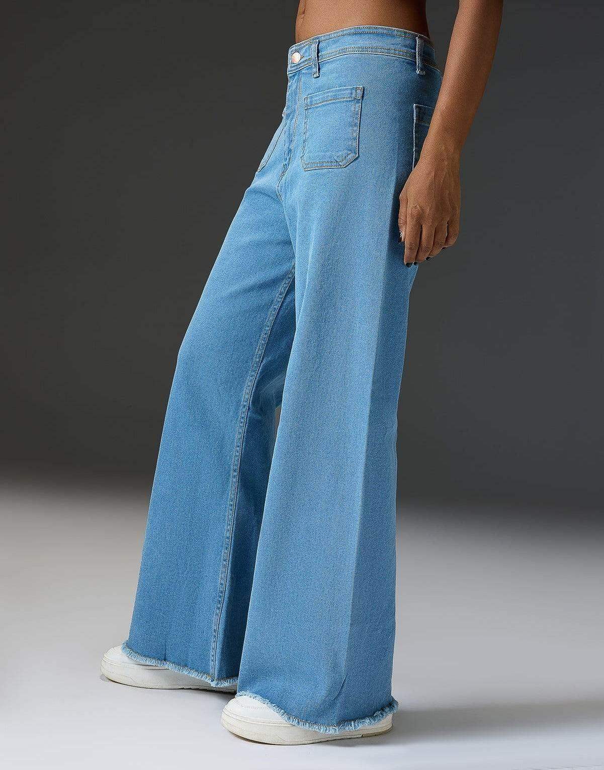ZARA Light Blue Utility Pocket Wide-Leg Frayed Hem Jeans. - lessthan1thousand