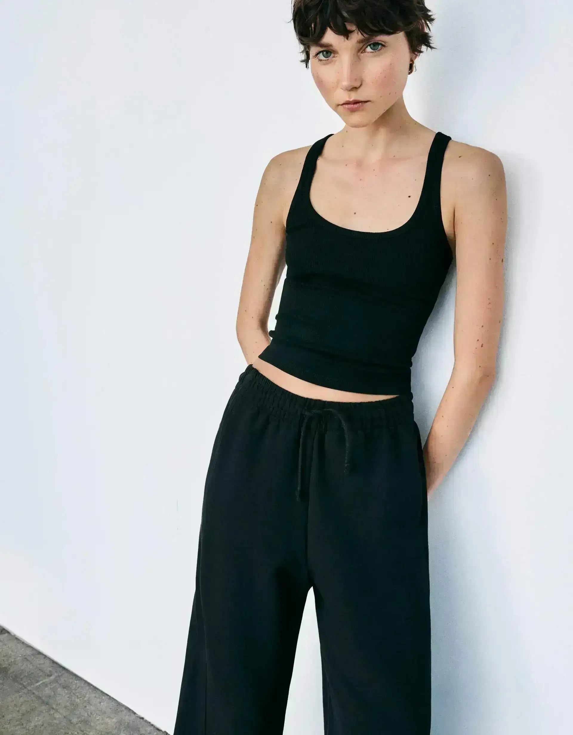 LT1K Pure Black Barrel Loose Trouser (Made For Summer) - lessthan1thousand