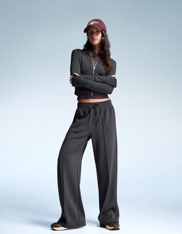 LT1K Zip-Up Slim Navy-Blue hoodie.