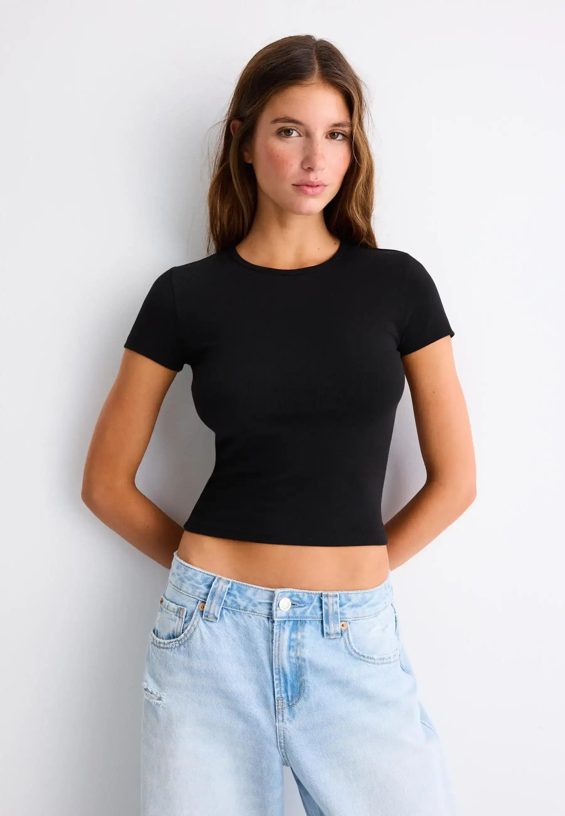 LT1K Crop Slim T-Shirt