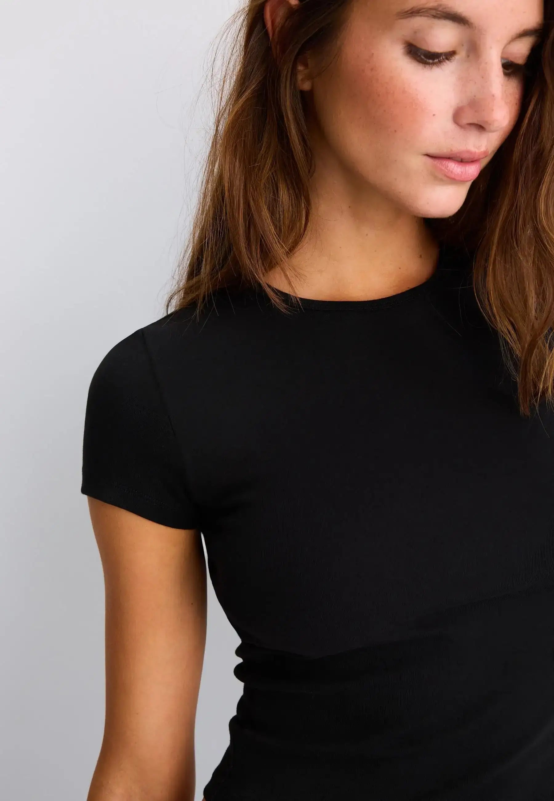 LT1K Crop Slim T-Shirt