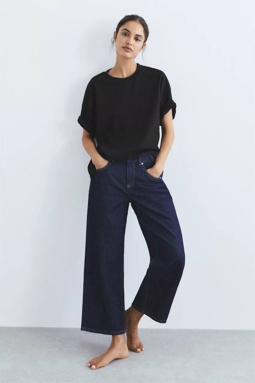 LT1K Oversize Pure Black Essential T-Shirt