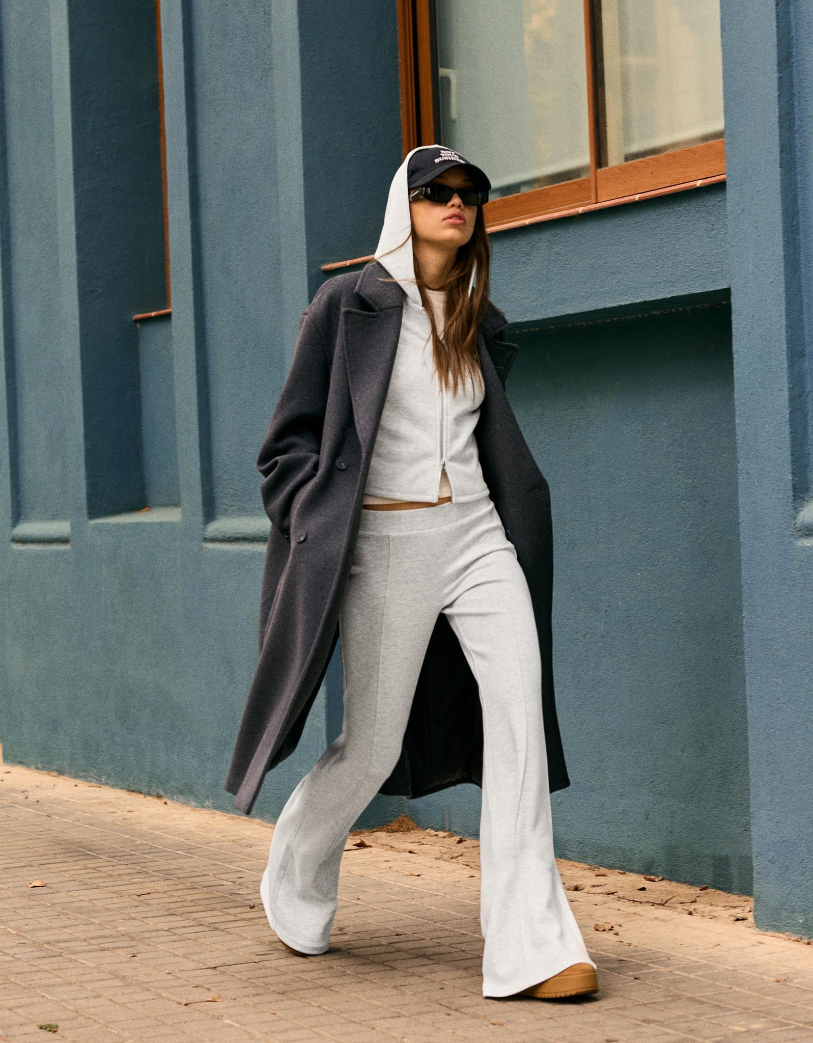 LT1K Zip-Up Slim Grey hoodie.