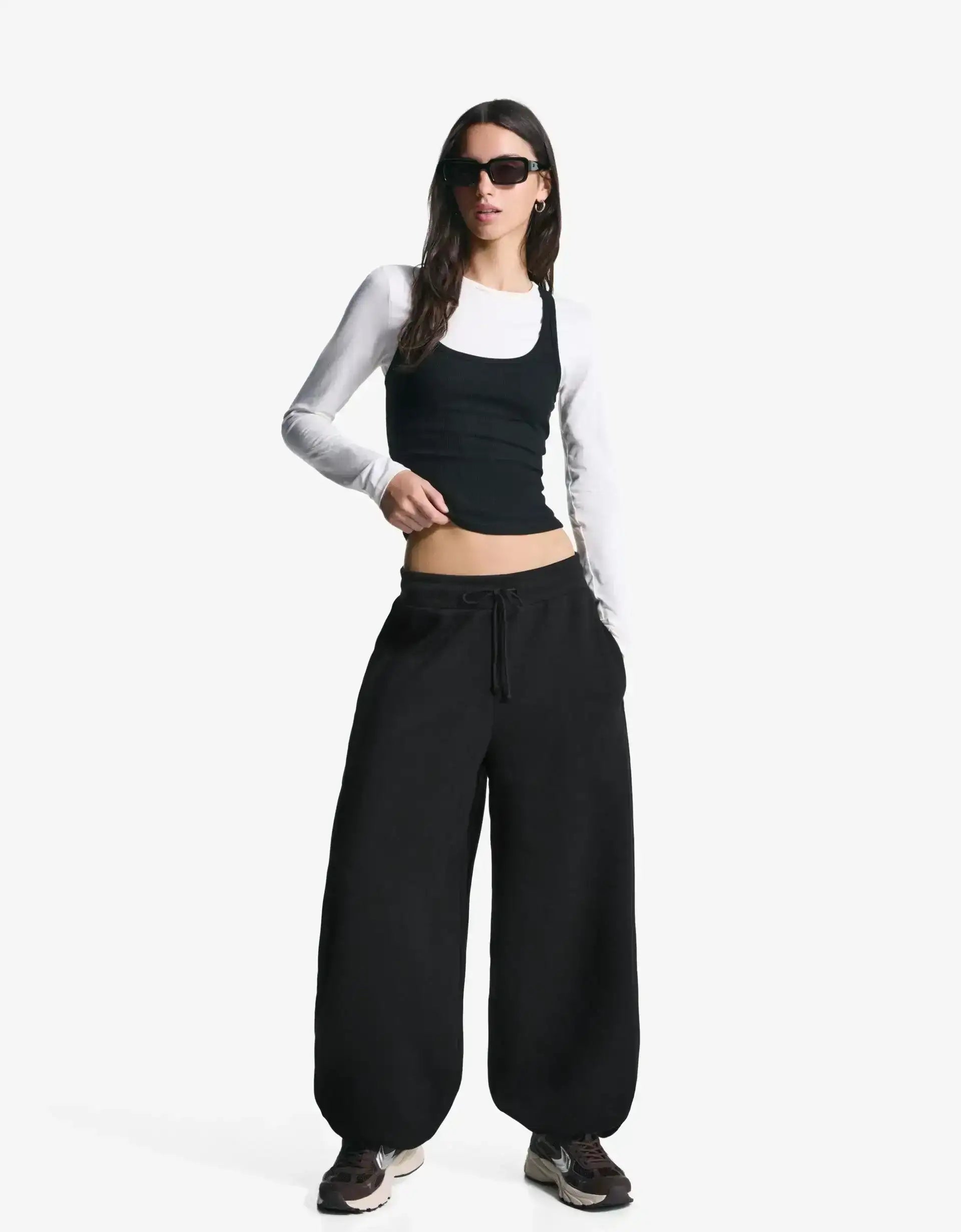 LT1K Baggy Trouser With Stopper Finish On Hem.(Perfect For All Season)