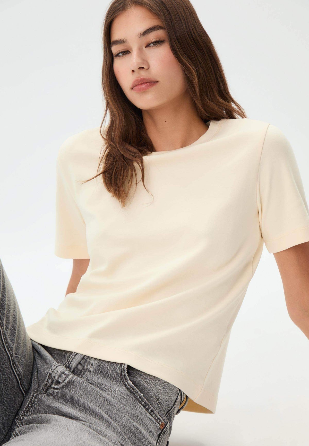 LT1K Essential Regular T-Shirt.