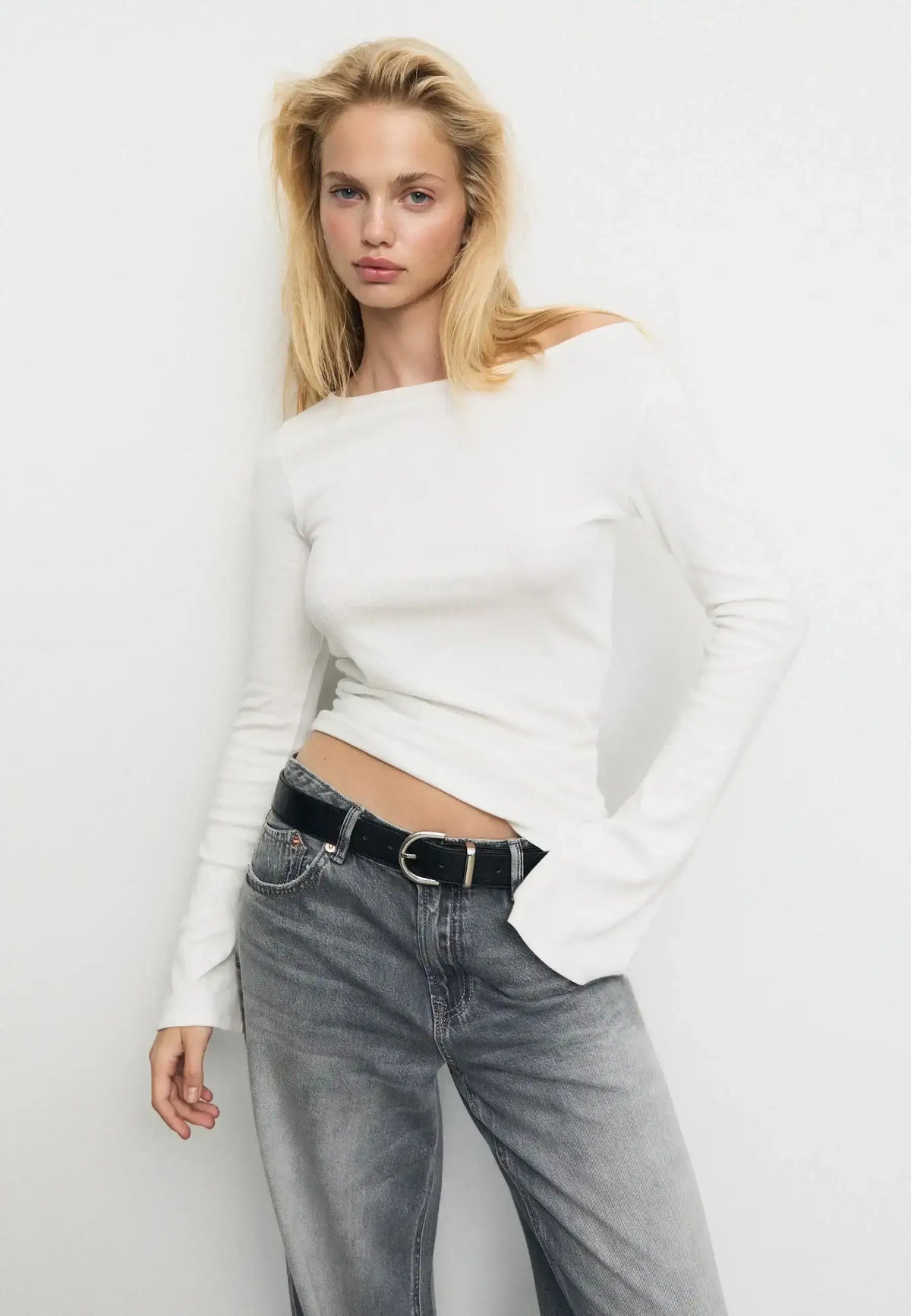 LT1K Essential Full-Sleeves Boat-Neck With Bell Sleeve Slim Top.(Perfect For All Season)