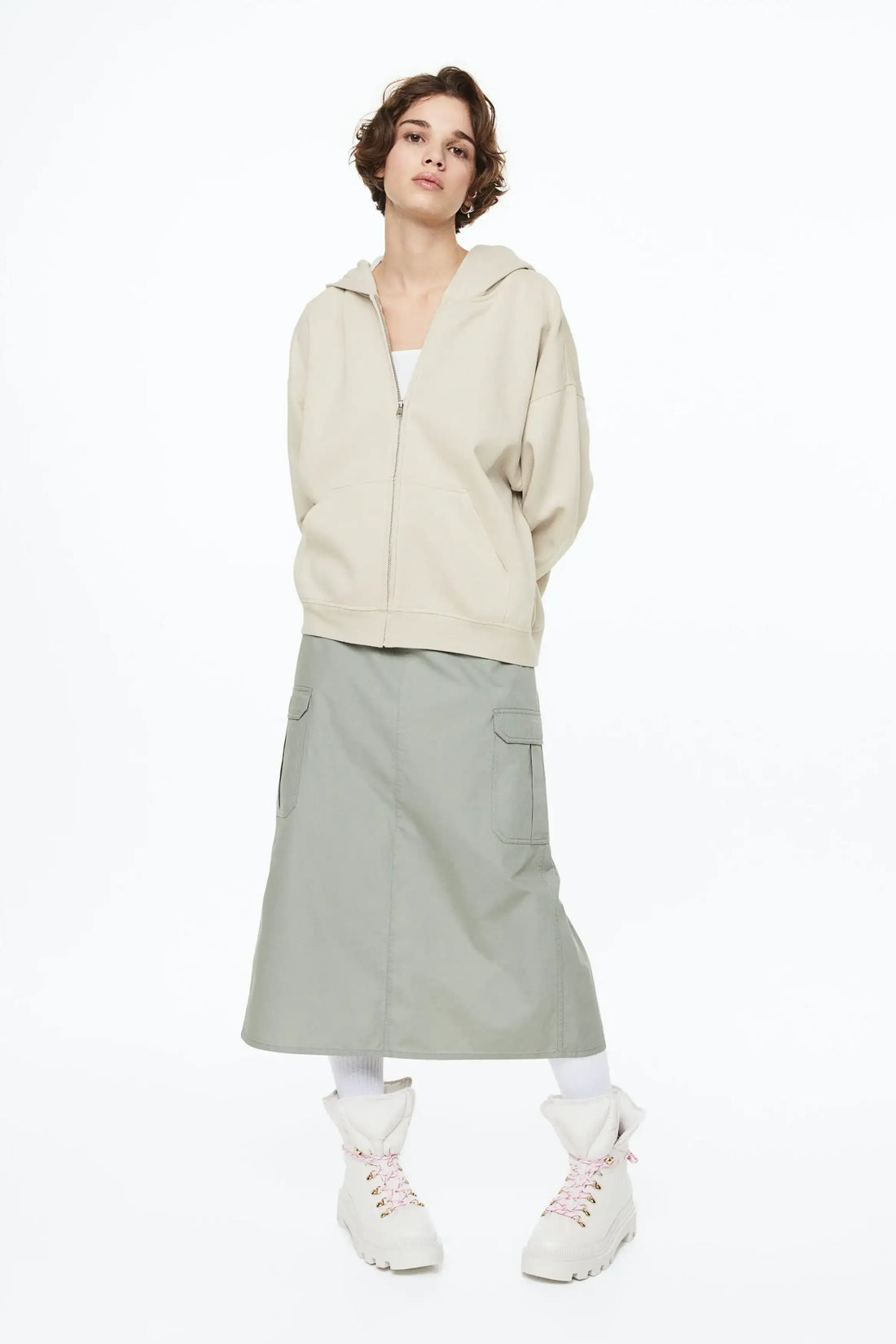 LT1K Sand Zipper Oversize hoodie.