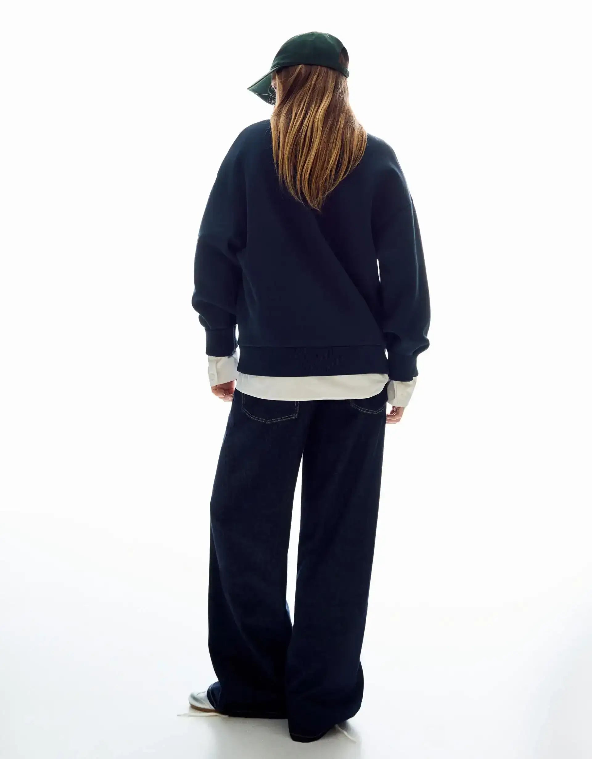 LT1K Navy-Blue Oversize Sweatshirt.