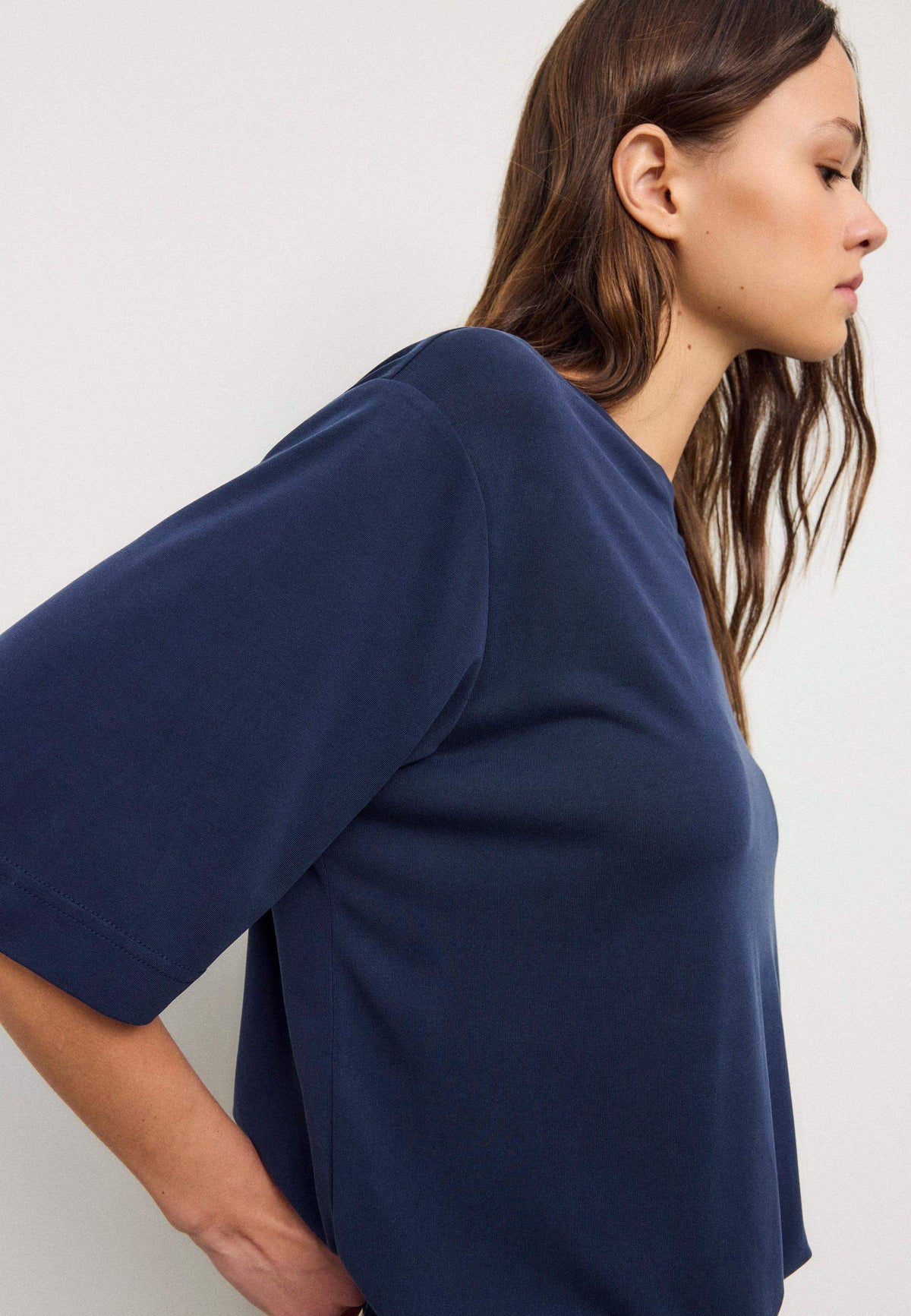 LT1K Essential Oversize T-Shirt.