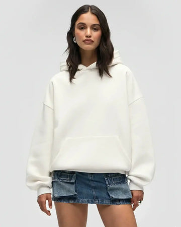 LT1K Basic White Oversize hoodie.