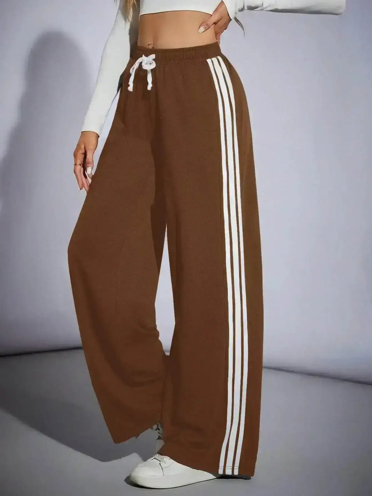LT1K Side Stripe Wide-Leg Trouser.(Perfect For All Season)