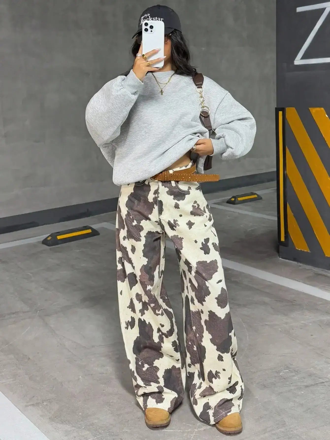 LT1K Grey Oversize Sweatshirt.