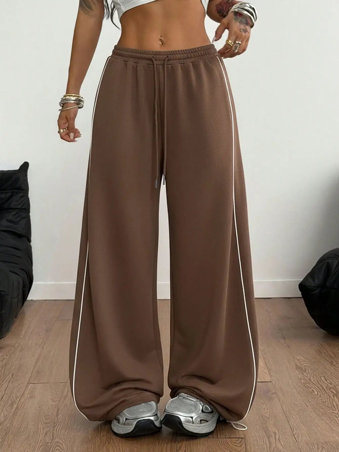 LT1K Brown Double Side Piping Detail Wide-Leg Trouser.(Perfect For All Season)