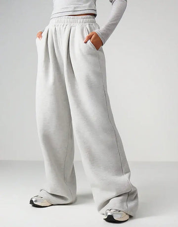 LT1K grey Pleated Wide-Leg Trouser.(Perfect For All Season).