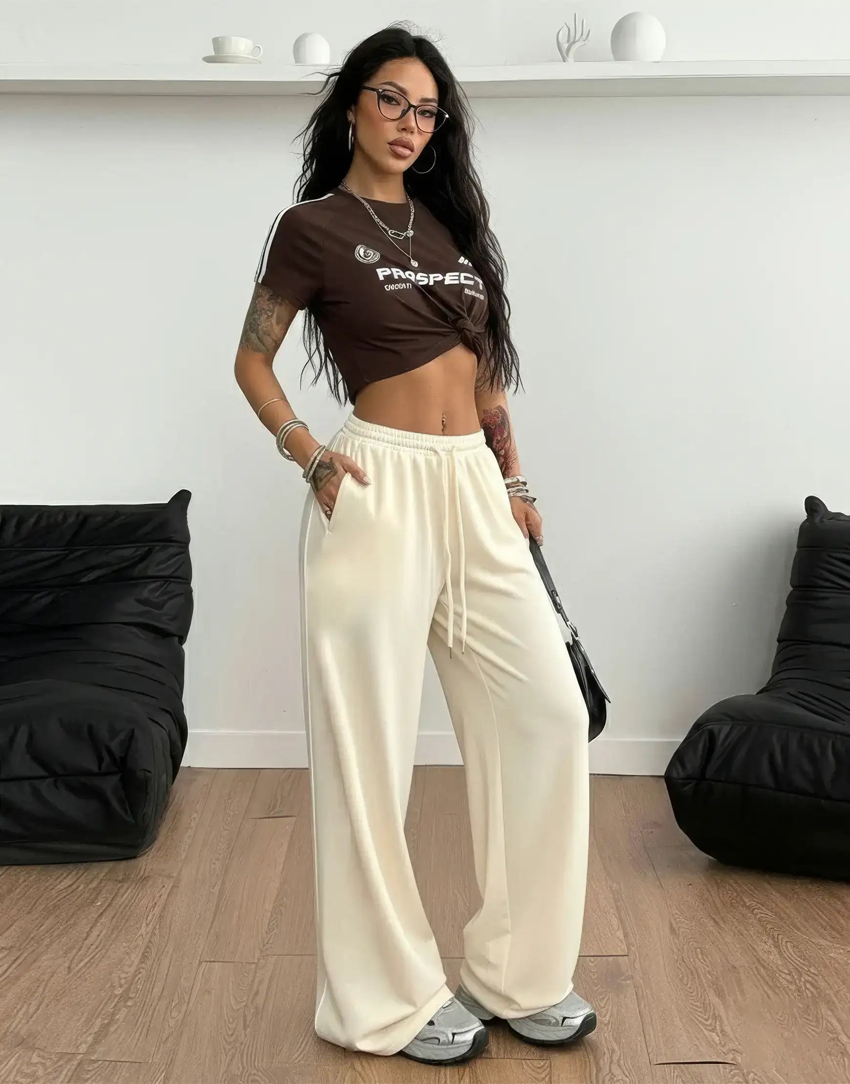 LT1K Single Side Piping Detail Wide-Leg Trouser.(Perfect For All Season)