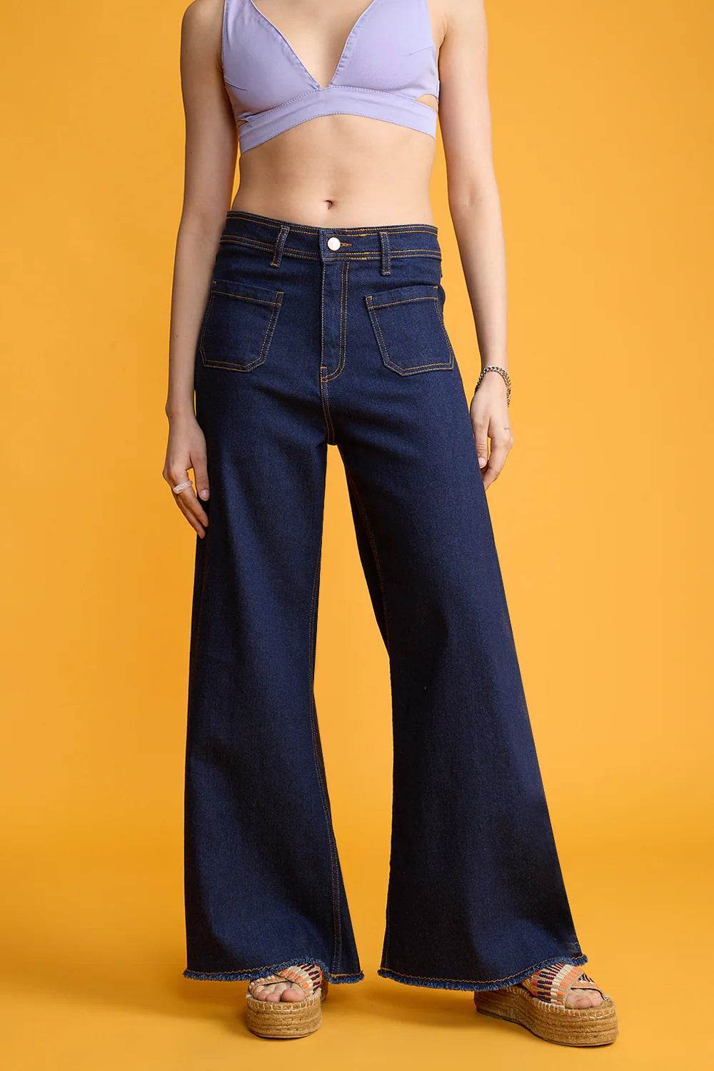 ZARA Dark Blue Utility Pocket Wide-Leg Frayed Hem Jeans. - lessthan1thousand