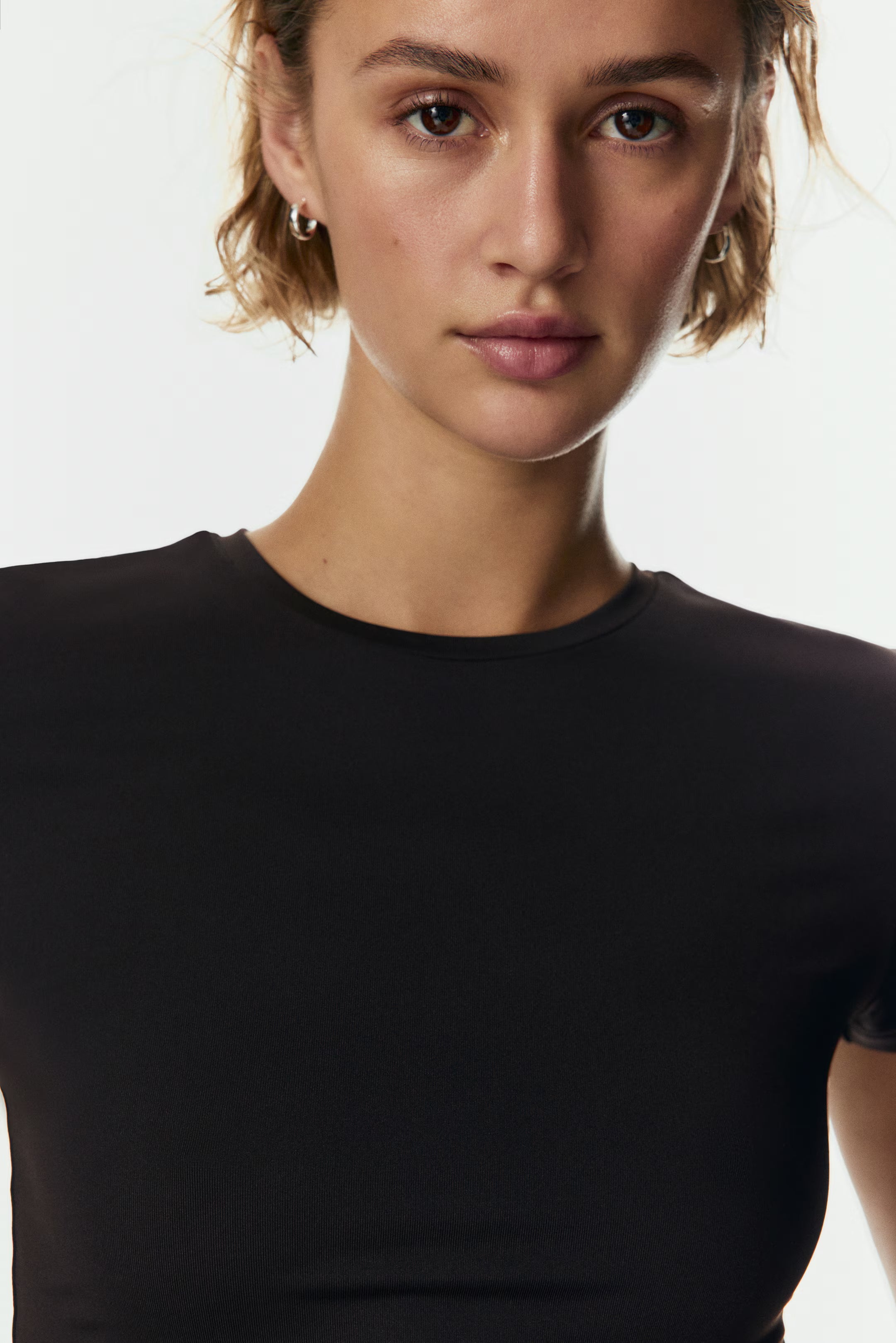 LT1K Slim Pure Black  Essential T-Shirt.