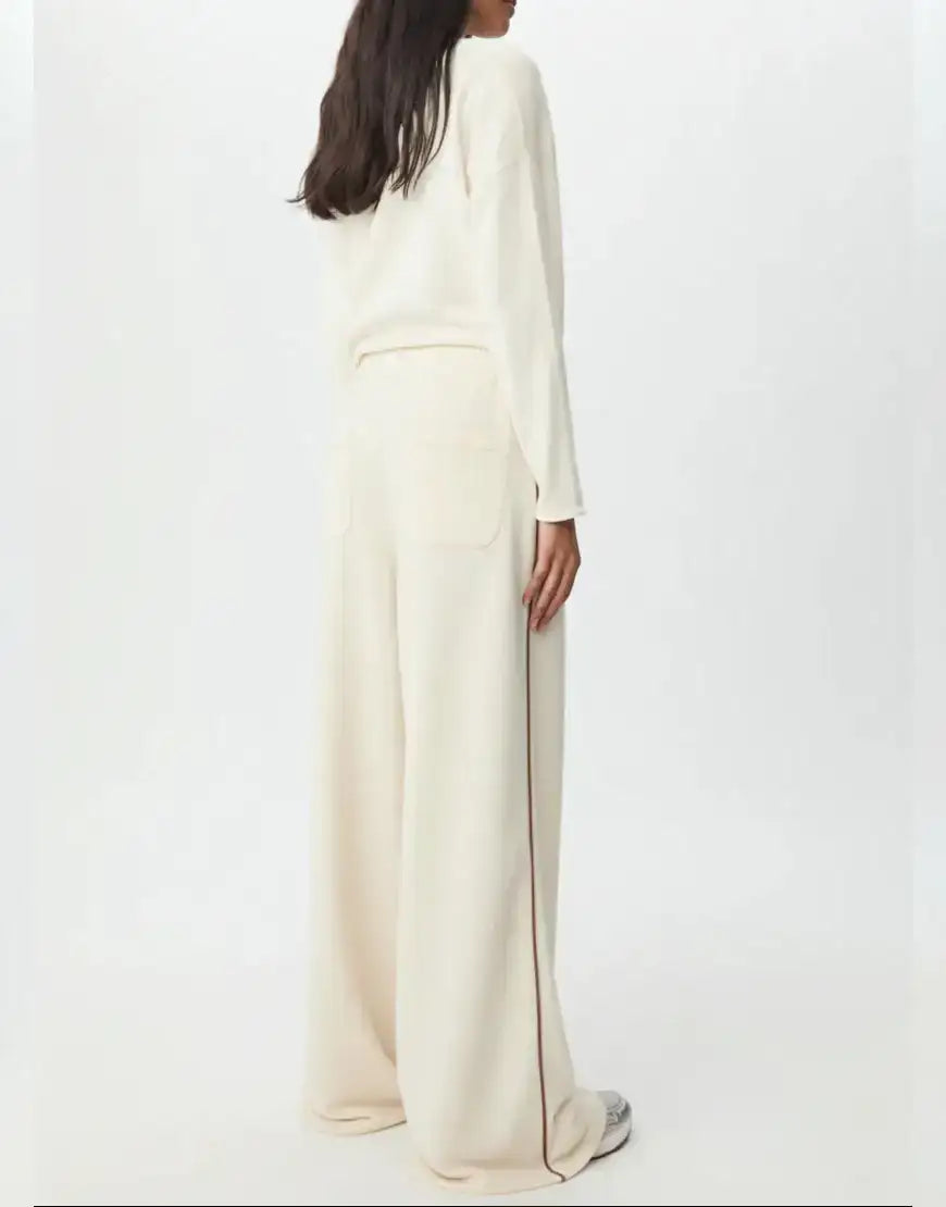 LT1K Single Side Piping Detail Wide-Leg Trouser.(Perfect For All Season)