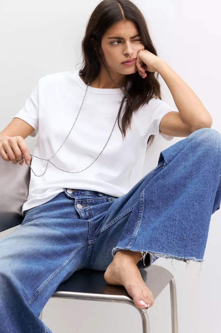 LT1K Essential Regular T-Shirt.
