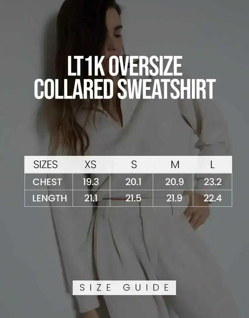 LT1K Navy Blue Collared Oversize Sweatshirt.