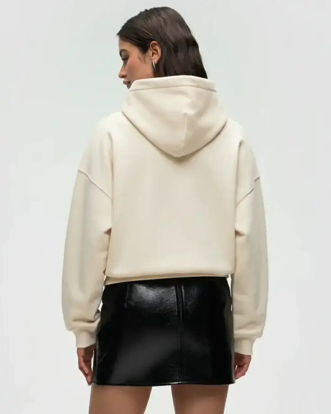LT1K Basic Sand Oversize hoodie.