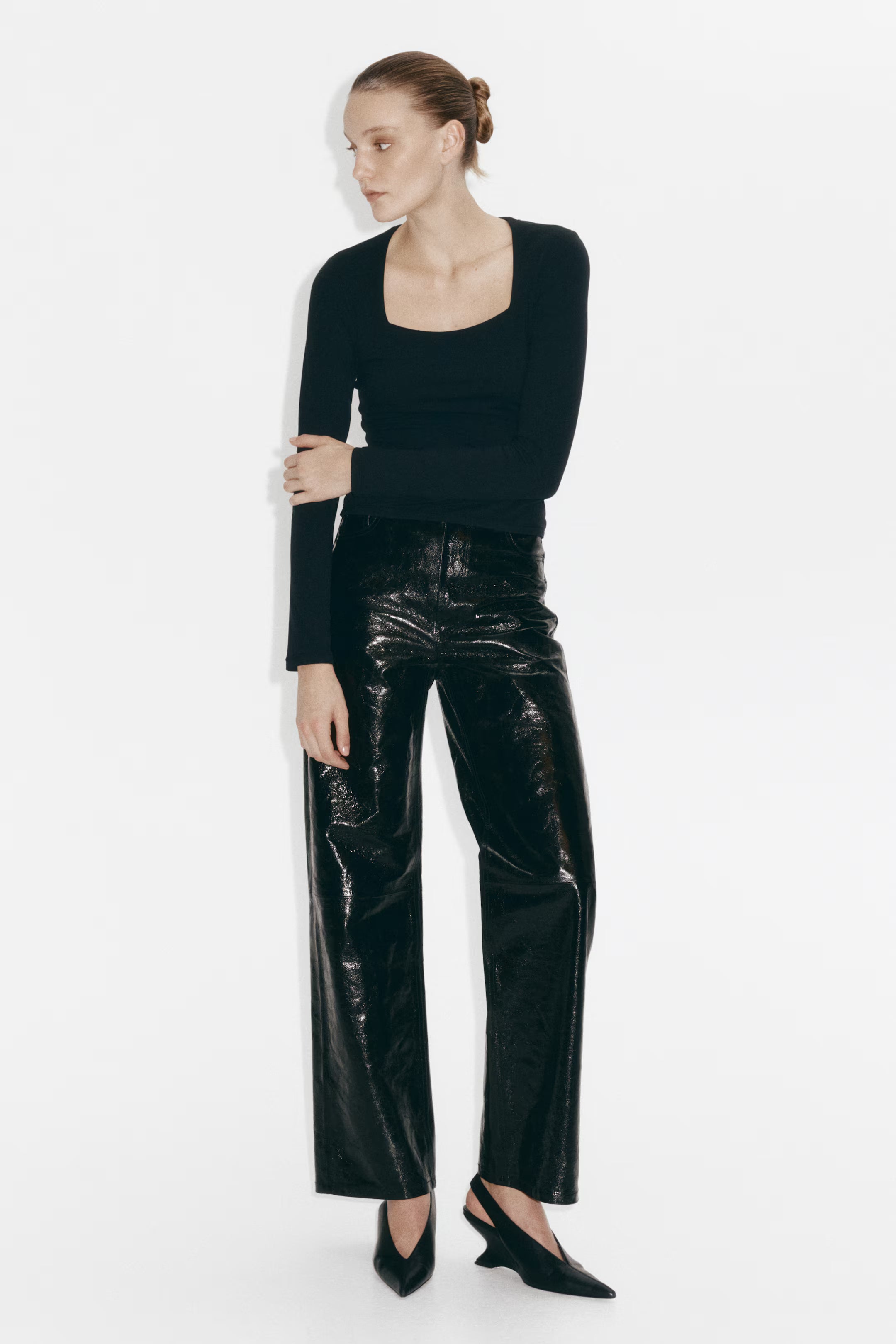 LT1K Black Square-Neck Full Sleeve Slim Top.(Perfect For All Season)