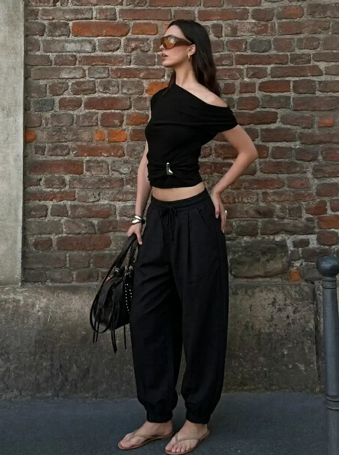 LT1K Pleated Baggy Jogger. (Perfect For All Season).