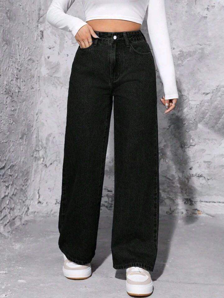 Bershka Black High-Waist Loose Jeans. - lessthan1thousand