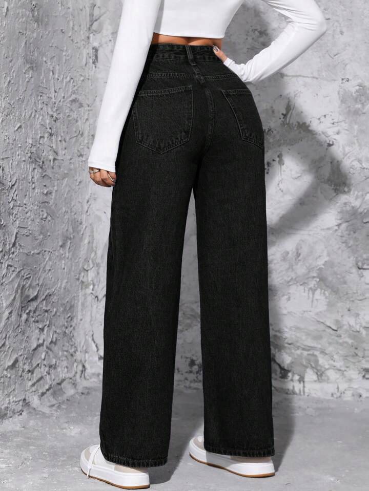 Bershka Black High-Waist Loose  Jeans. - lessthan1thousand