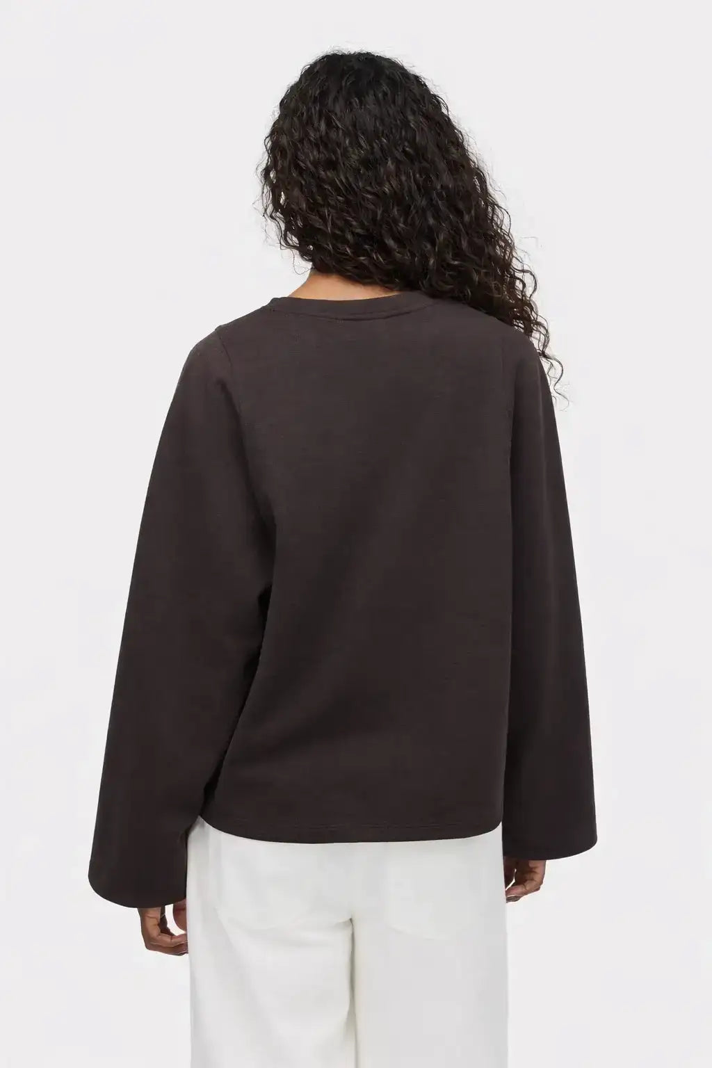 LT1K Super Wide Sleeves Oversize Top.(Perfect For All Season)