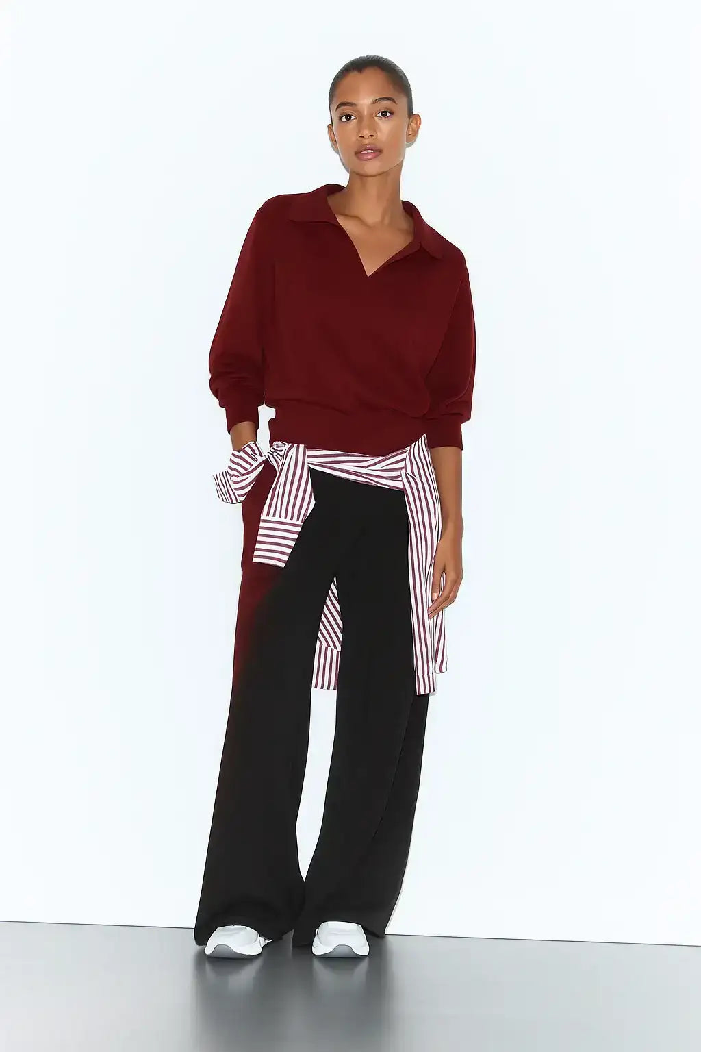 LT1K Maroon Collared Oversize Sweatshirt.