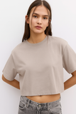 LT1K Crop Light Taupe Loose Pure Black Essential T-Shirt