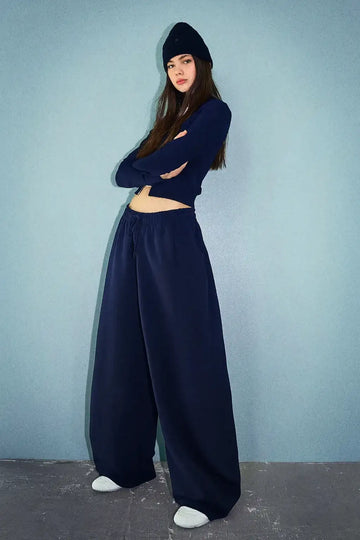 LT1K Navy Blue Barrel Loose Trouser.(Perfect For All Season)