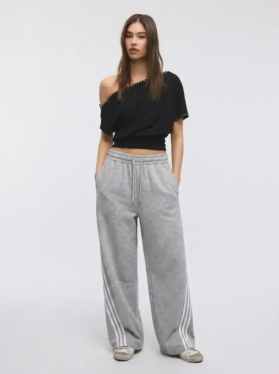 LT1K Cross Stripe Wide Leg Trousers. (Perfect For All Season).
