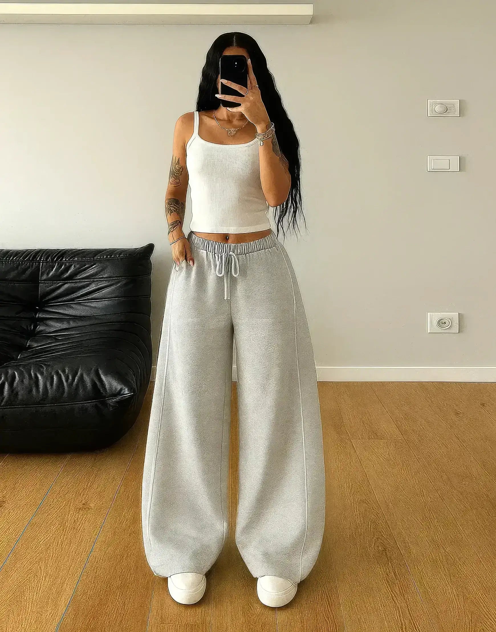 LT1K Wide leg Trouser With Piping Detail.(Perfect For All Season)