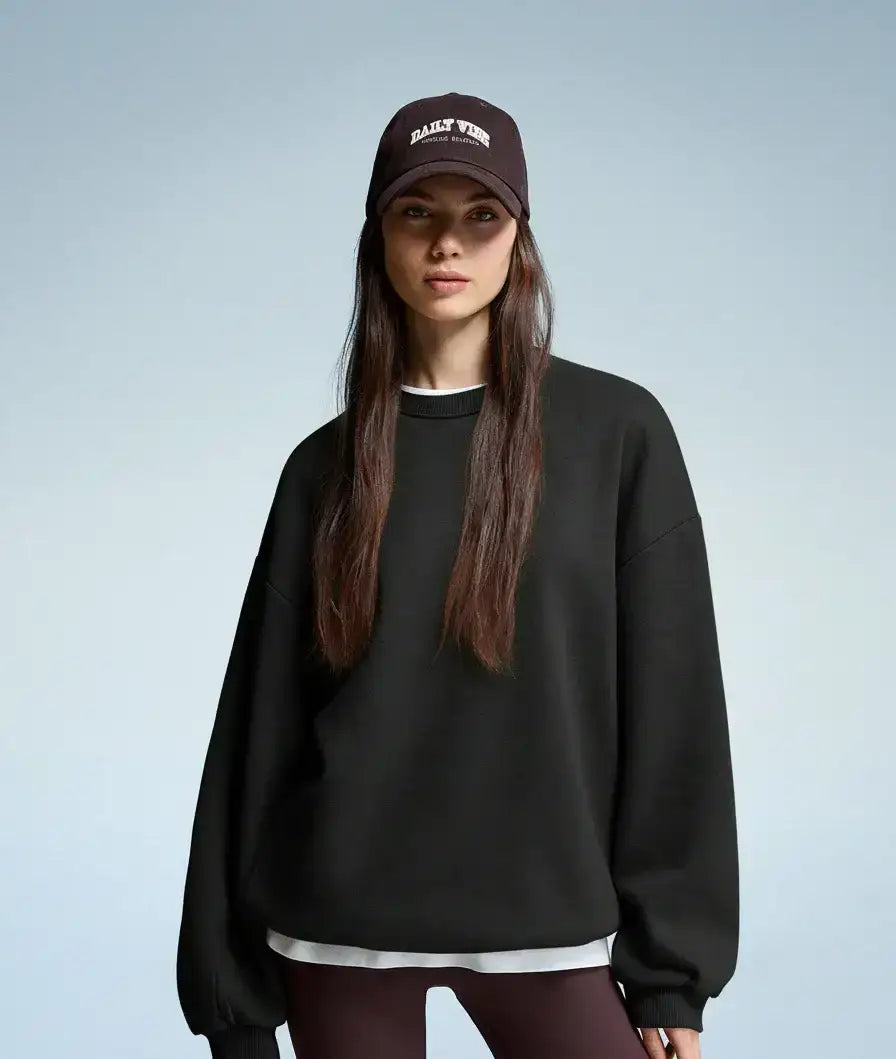 LT1K Black Oversize Sweatshirt.