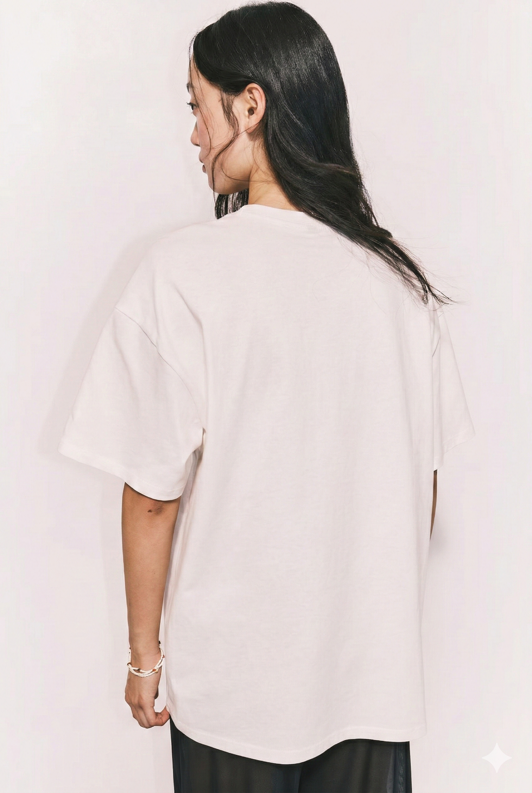 LT1K Oversize White Essential T-Shirt