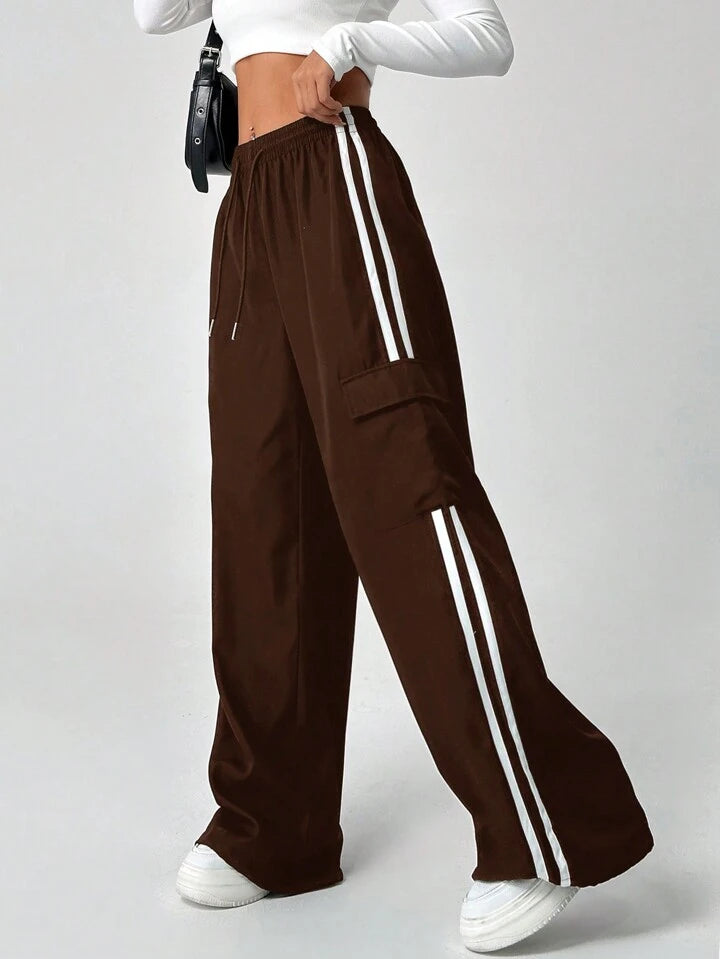 LT1K BrownSide Stripe Cargo Wide-Leg Trouser (Made For Summer).