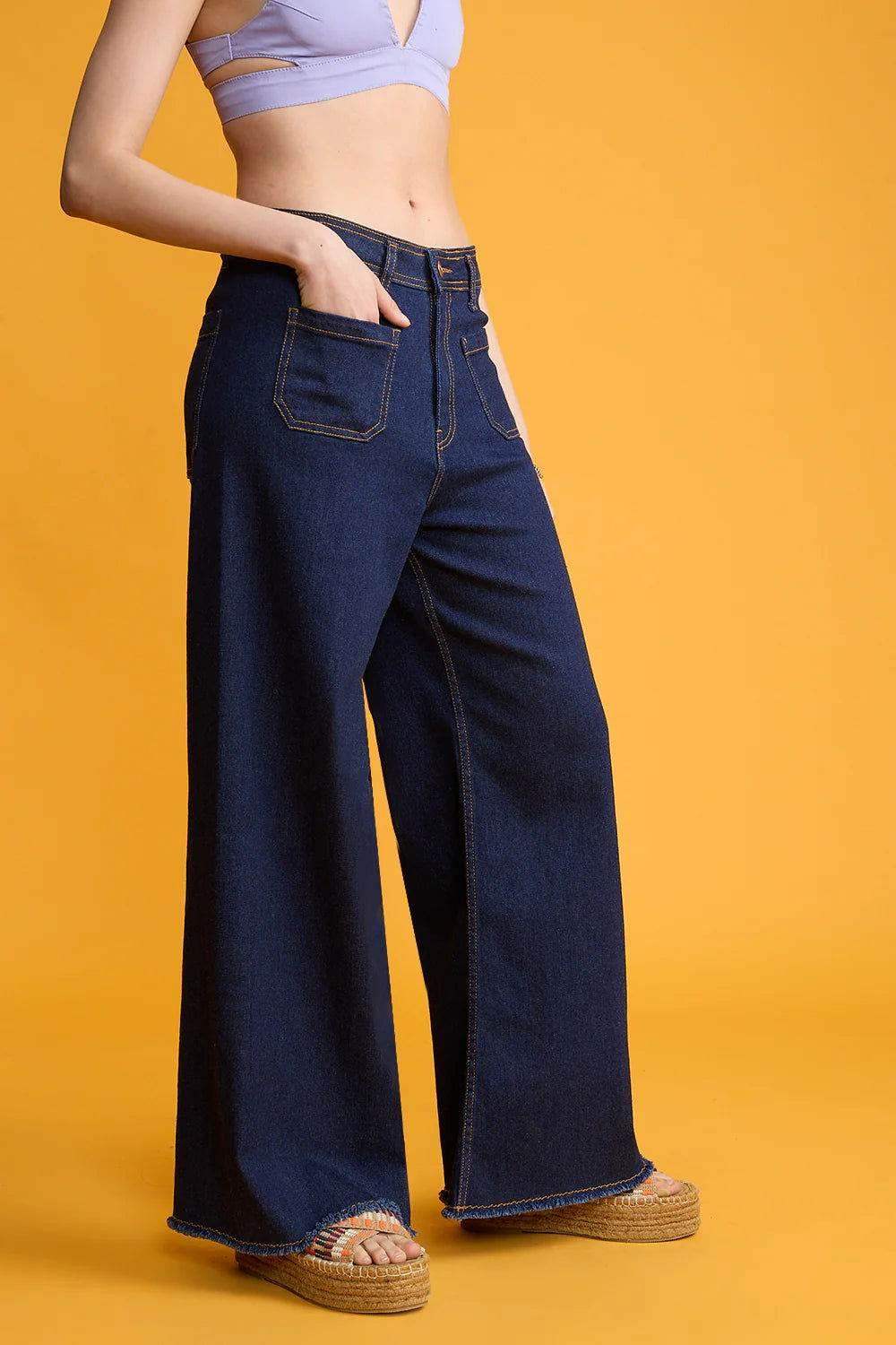 LT1K Dark Blue Utility Pocket Wide-Leg Frayed Hem Jeans. (Minor Fault) - lessthan1thousand