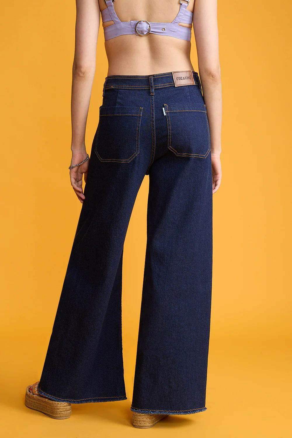 LT1K Dark Blue Utility Pocket Wide-Leg Frayed Hem Jeans. (Minor Fault) - lessthan1thousand
