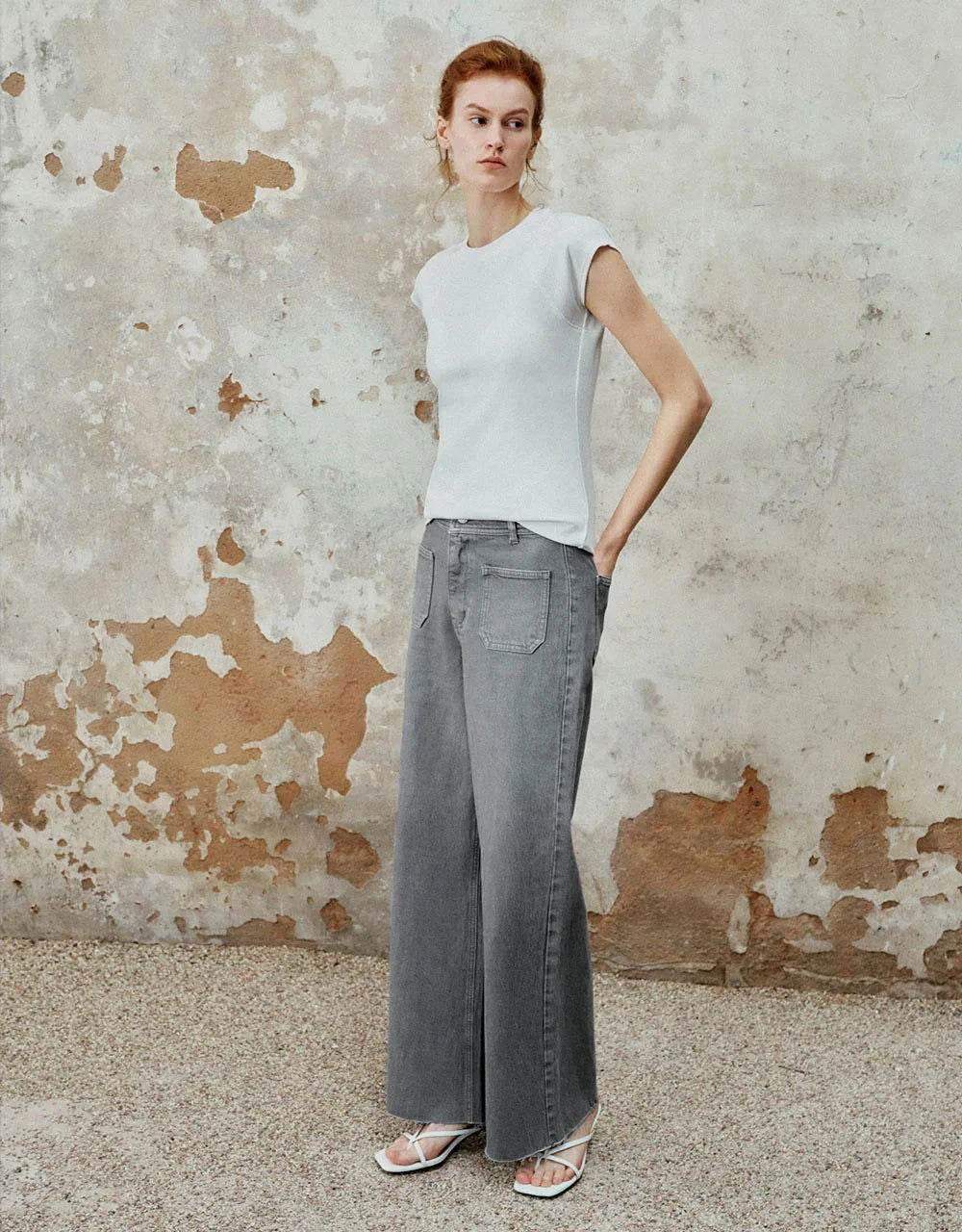 LT1K Light Grey Utility Pocket Wide-Leg Frayed Hem Jeans. (Minor Fault) - lessthan1thousand