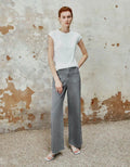 LT1K Grey Utility Pocket Wide-Leg Frayed Hem Jeans. - lessthan1thousand
