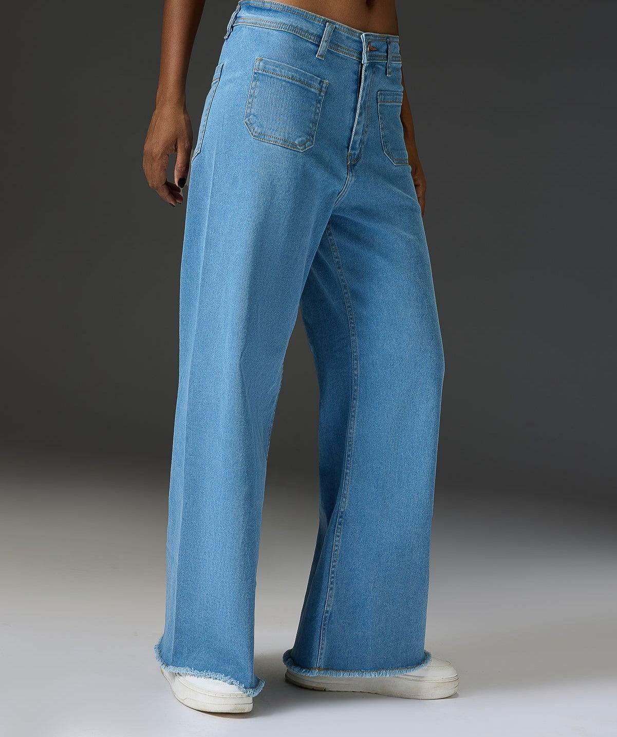 ZARA Light Blue Utility Pocket Wide-Leg Frayed Hem Jeans. - lessthan1thousand