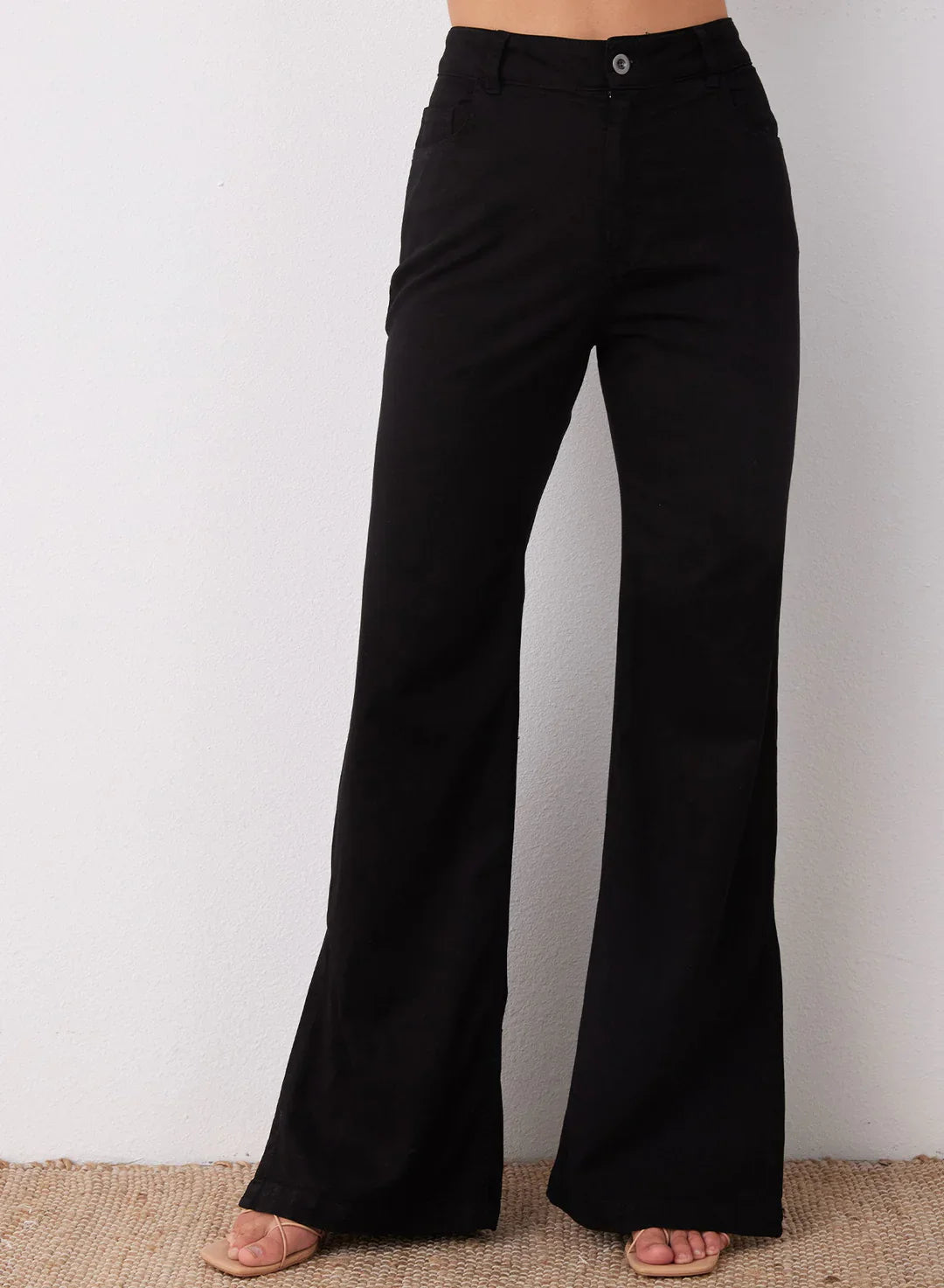 LT1K Pure Black Split Hem High-Waisted Flare Jeans. - lessthan1thousand