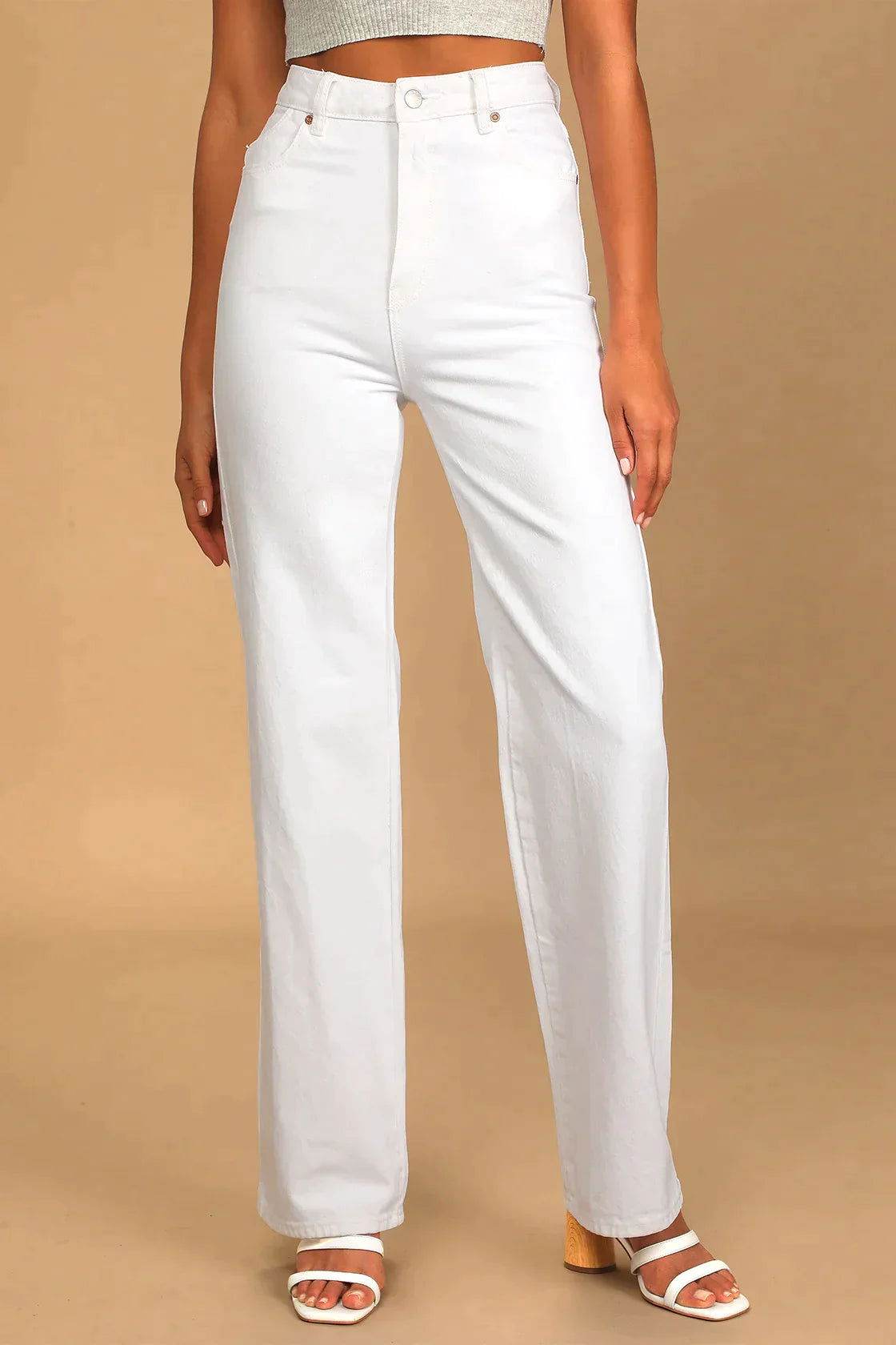 Bershka White High-Waist Loose Leg Jeans. - lessthan1thousand